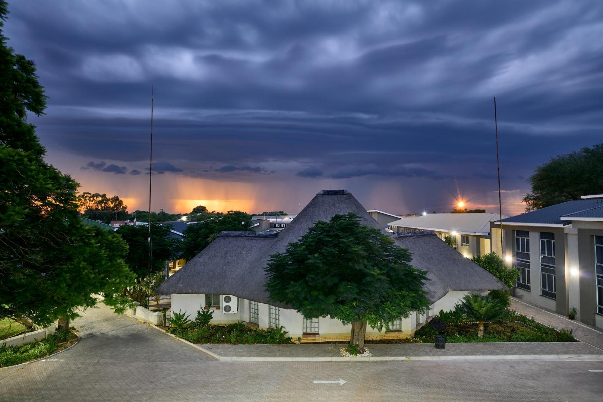Kalahari Arms Hotel Khemsbok المظهر الخارجي الصورة