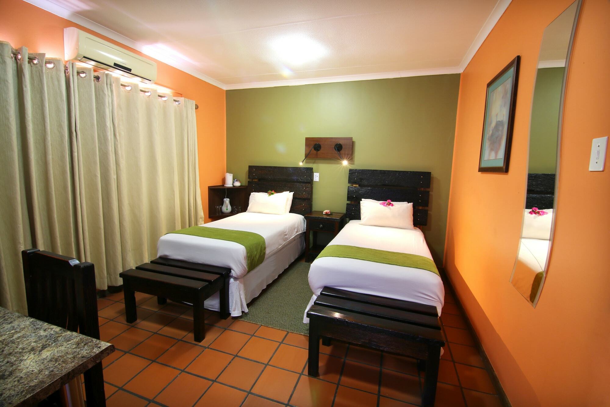 Kalahari Arms Hotel Khemsbok المظهر الخارجي الصورة